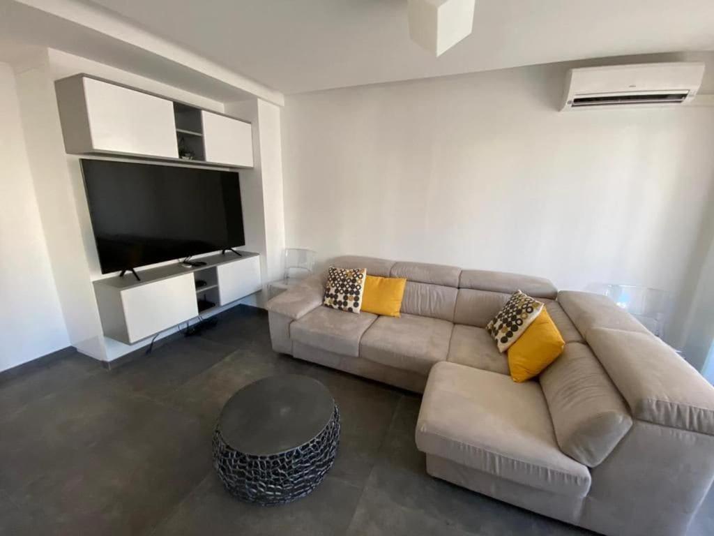 Appartement Miramar 4 Couchages Cannes